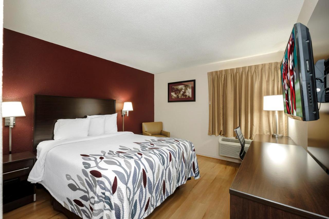 Red Roof Inn Hillsville Buitenkant foto